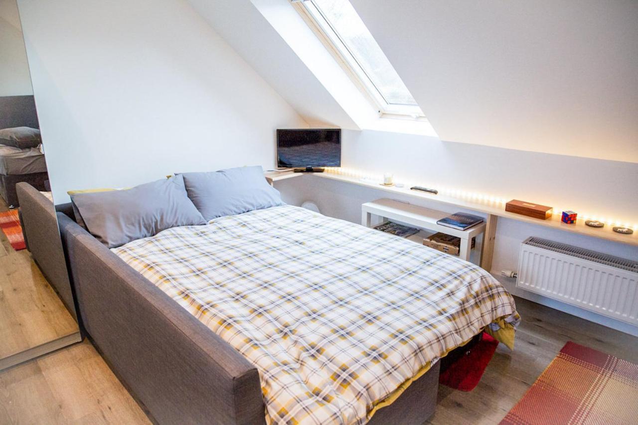 Allt Mor Rentals - Chalet With Hot Tub, And Studio Apartment No Hot Tub Roybridge Exterior foto